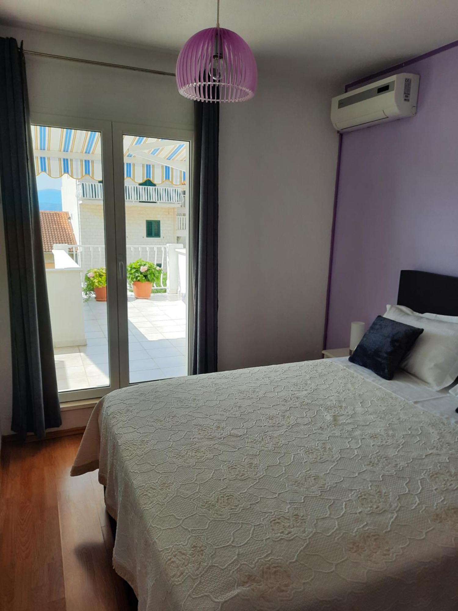 Apartments Marjanovic Bol Habitación foto
